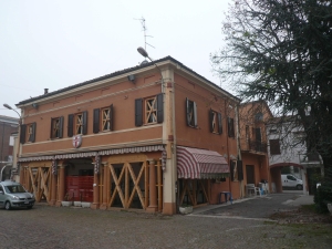 Prospetto sulla piazzetta